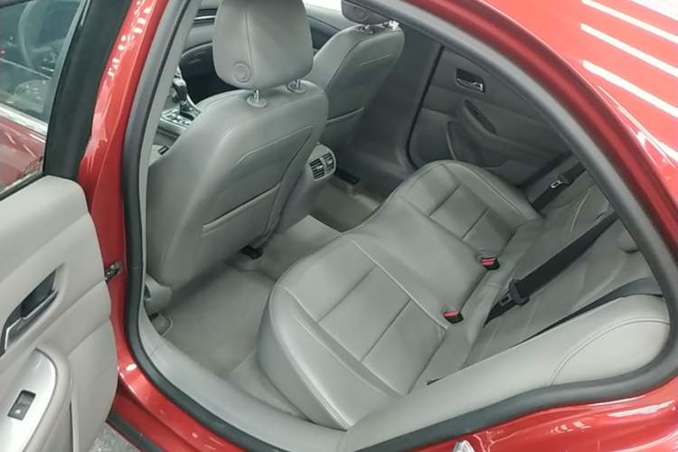 Used Chevrolet Malibu 2014 2.0L Automatic Luxury Edition Left Rear Seat