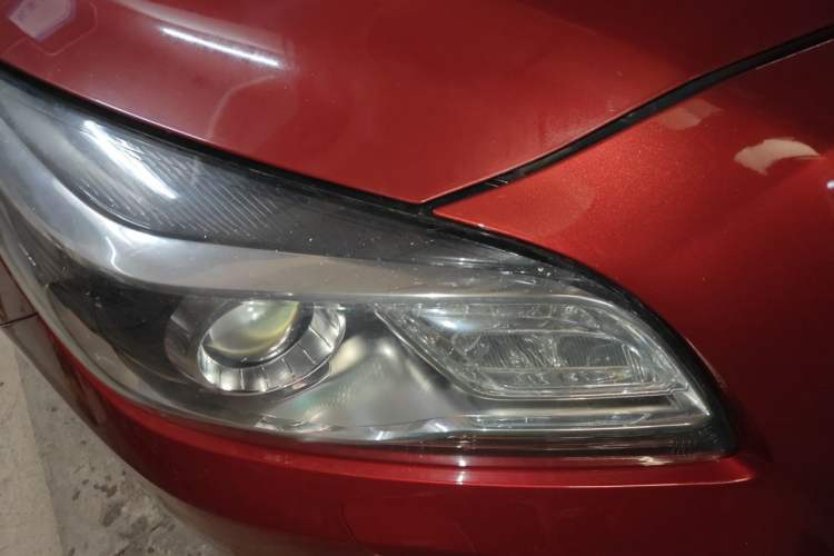 Used Chevrolet Malibu 2014 2.4L Automatic Luxury Edition Right Front Headlight