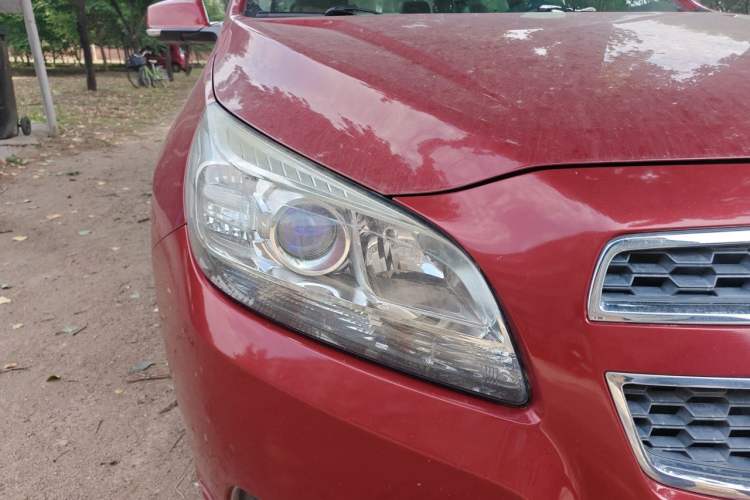 Used Chevrolet Malibu 2014 2.0L Automatic Comfort Edition Right Front Headlight