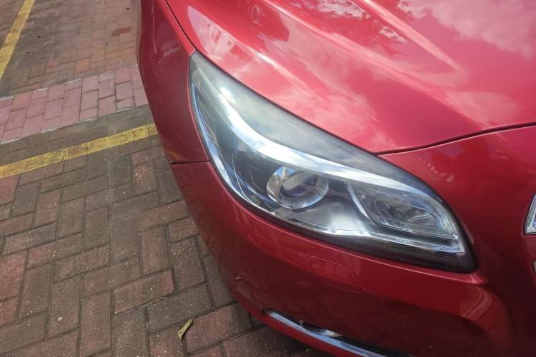 Used Chevrolet Malibu 2014 2.0L Automatic Luxury Edition Right Front Headlight