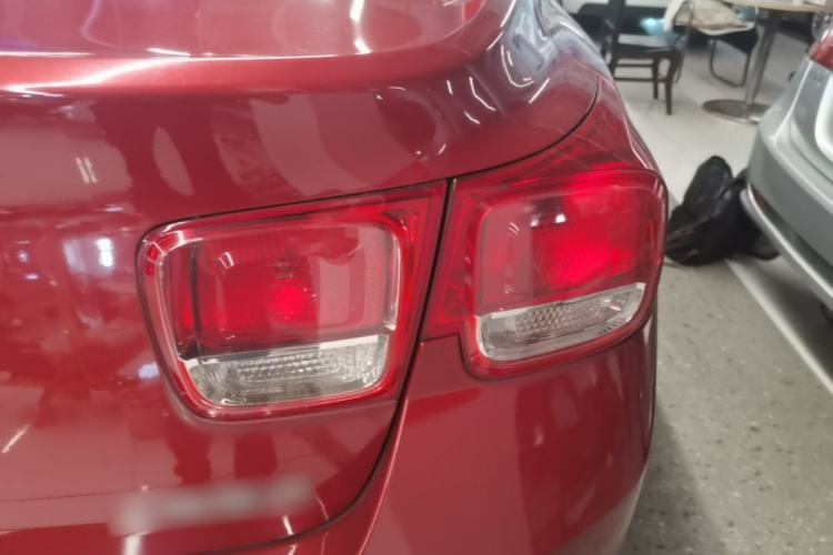 Used Chevrolet Malibu 2014 2.4L Automatic Luxury Edition Right Rear Taillight