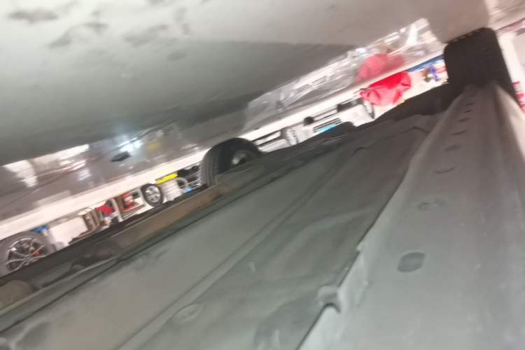 Used Chevrolet Malibu 2014 2.4L Automatic Luxury Edition Right Side Sill