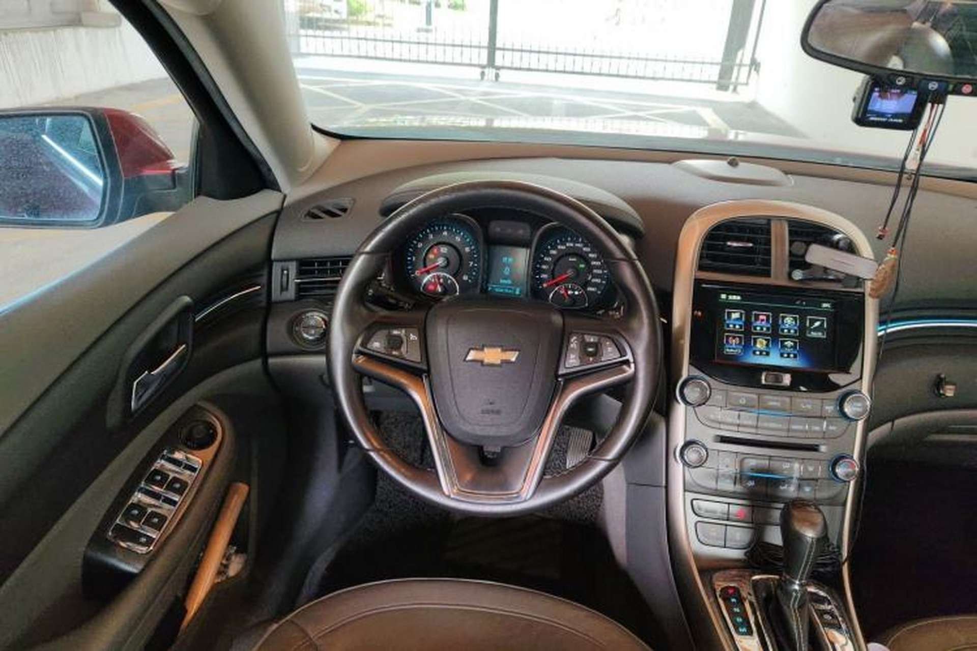 Used Chevrolet Malibu 2014 2.0L Automatic Luxury Edition Steering Wheel