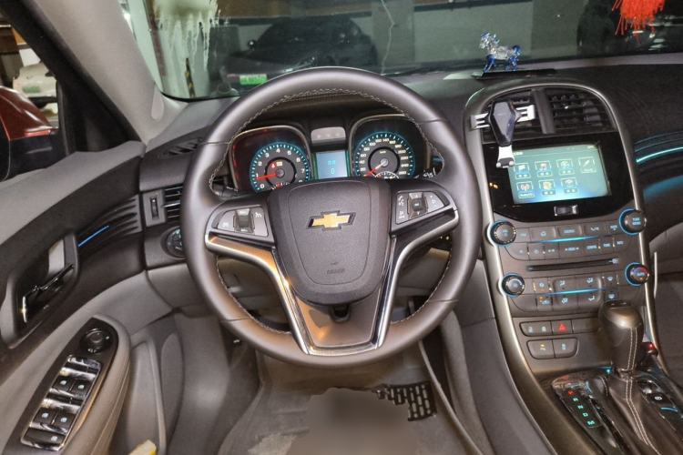 Used Chevrolet Malibu 2014 2.0L Automatic Luxury Edition Steering Wheel