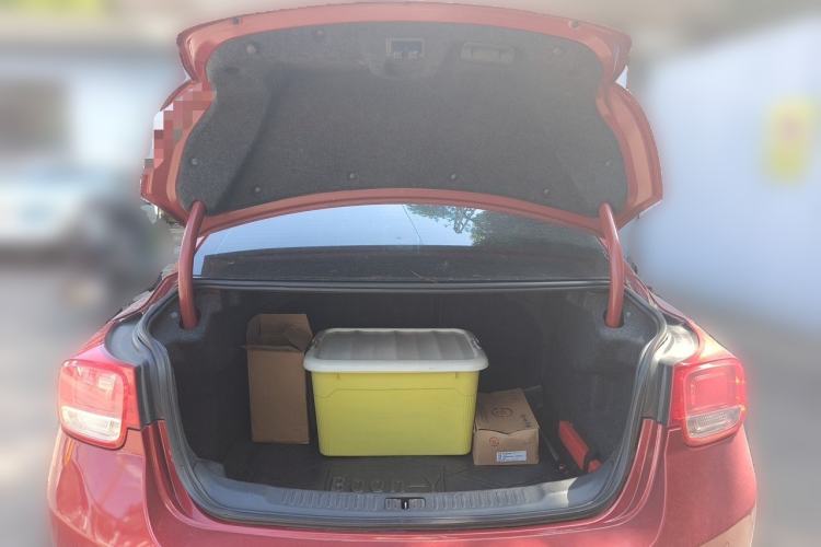 Used Chevrolet Malibu 2014 1.6T Automatic Comfort Edition Trunk