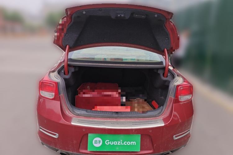 Used Chevrolet Malibu 2014 2.0L Automatic Comfort Edition Trunk