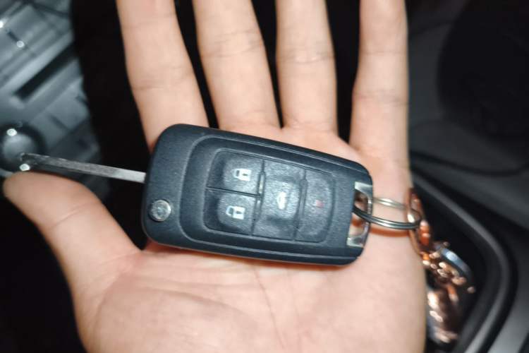 Used Chevrolet Malibu 2014 2.0L Automatic Luxury Edition Vehicle Key