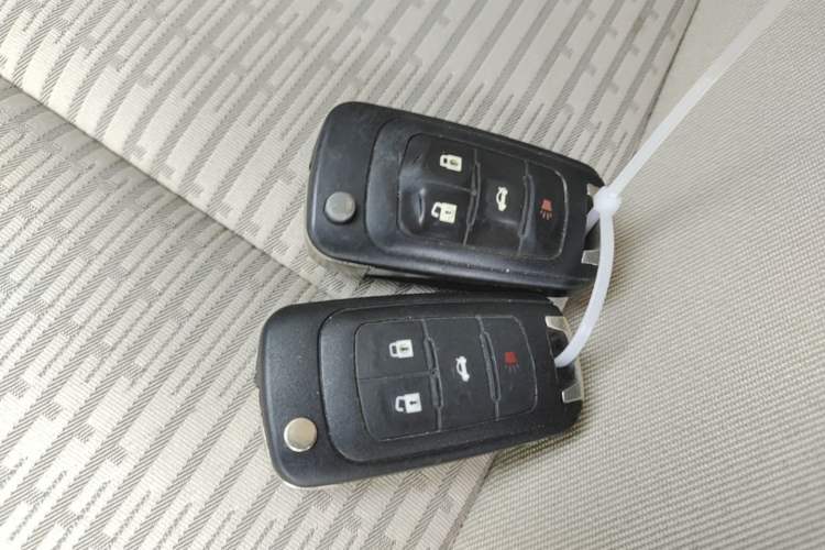 Used Chevrolet Malibu 2014 2.0L Automatic Comfort Edition Vehicle Key
