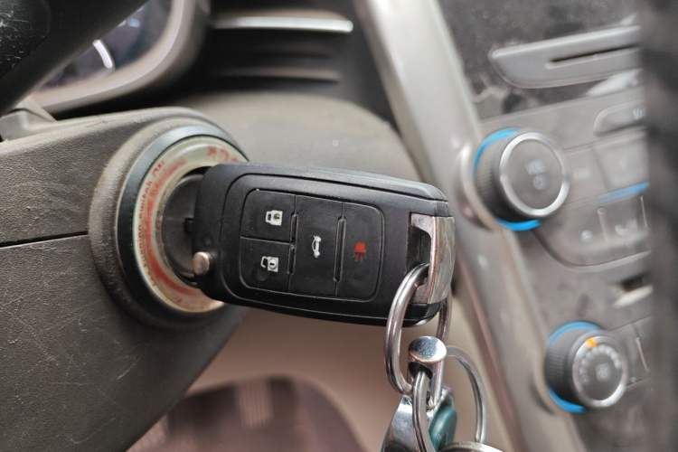 Used Chevrolet Malibu 2014 2.0L Automatic Comfort Edition Vehicle Key