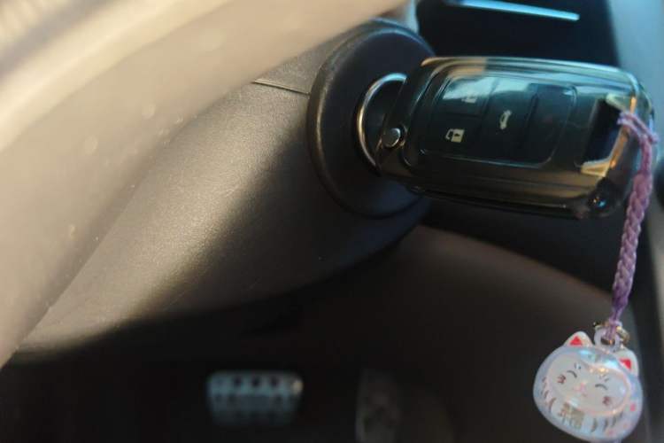 Used Chevrolet Malibu 2014 2.0L Automatic Luxury Edition Vehicle Key