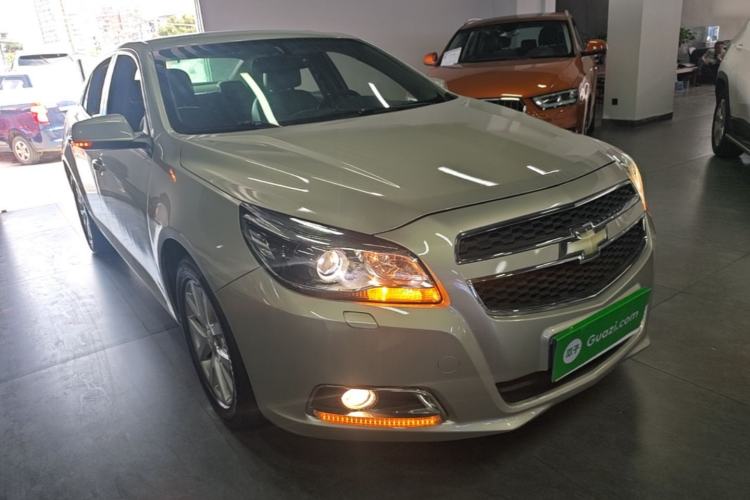 Used Chevrolet Malibu 2014 2.0L Automatic Luxury Edition Front Right 45 Deg