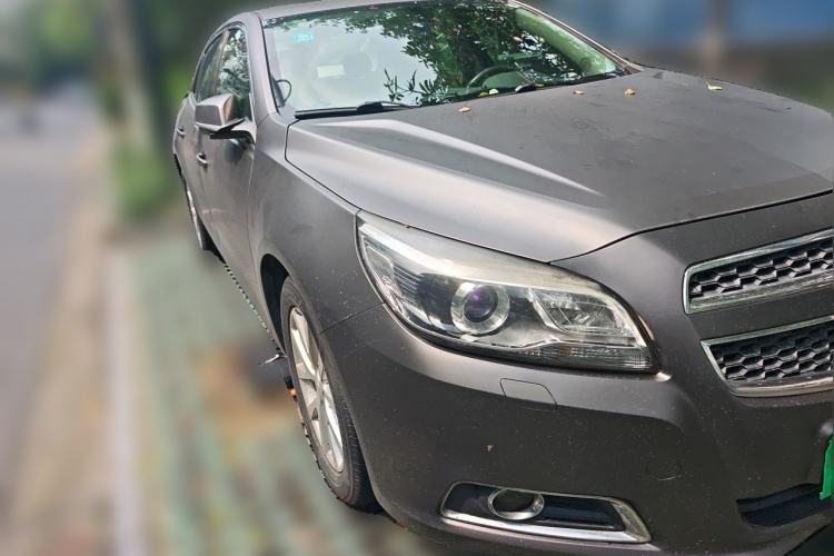Used Chevrolet Malibu 2014 2.0L Automatic Luxury Edition Front Right 45 Deg