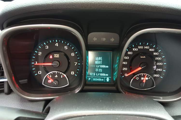 Used Chevrolet Malibu 2014 1.6T Automatic Comfort Edition Instrument Cluster