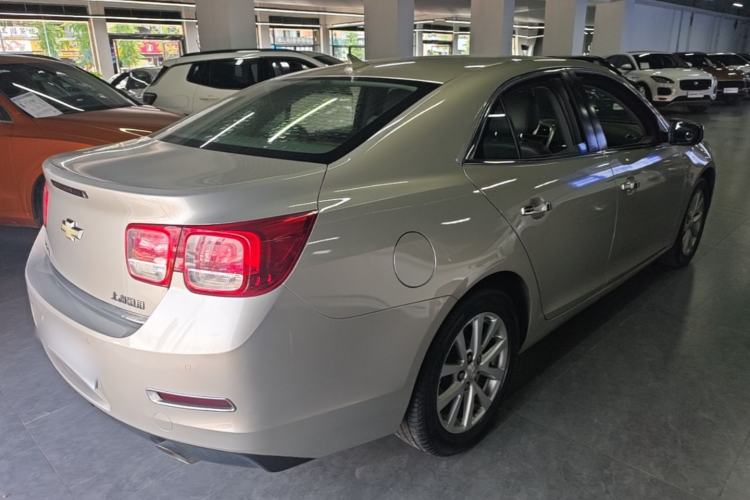 Used Chevrolet Malibu 2014 2.0L Automatic Luxury Edition Rear Right 45 Deg
