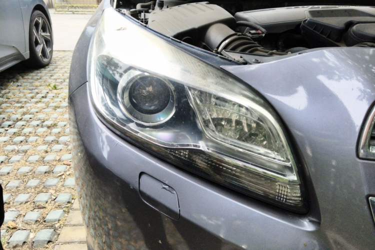 Used Chevrolet Malibu 2014 2.4L Automatic Luxury Edition Right Front Headlight