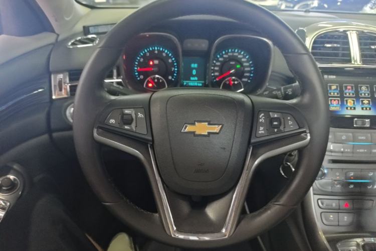 Used Chevrolet Malibu 2014 2.0L Automatic Luxury Edition Steering Wheel