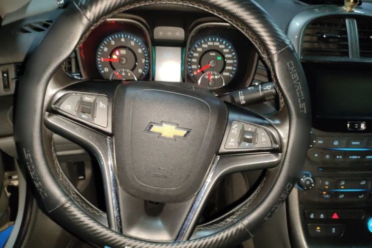 Used Chevrolet Malibu 2014 2.0L Automatic Luxury Edition Steering Wheel