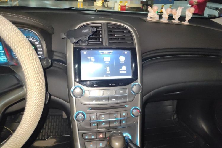 Used Chevrolet Malibu 2014 1.6T Automatic Comfort Edition Audio And AC Panel