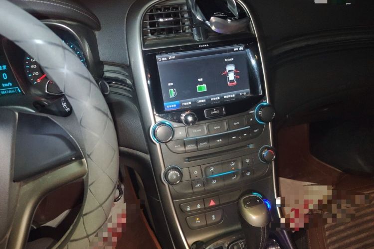 Used Chevrolet Malibu 2014 1.6T Automatic Comfort Edition Audio And AC Panel