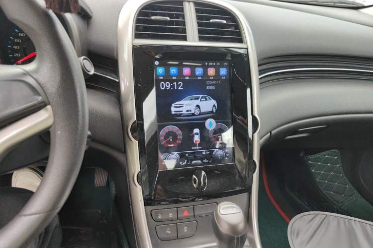 Used Chevrolet Malibu 2014 1.6T Automatic Comfort Edition Audio And AC Panel