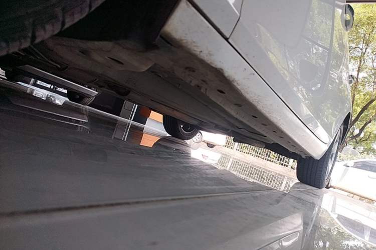 Used Chevrolet Malibu 2014 2.0L Automatic Comfort Edition Chassis Front Left