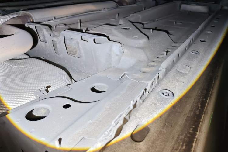 Used Chevrolet Malibu 2014 2.0L Automatic Luxury Edition Chassis Rear Left