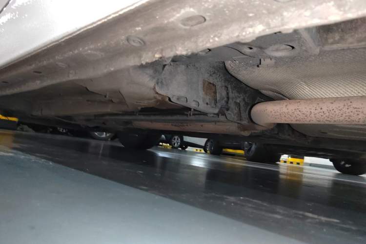 Used Chevrolet Malibu 2014 2.4L Automatic Luxury Edition Chassis Rear Left