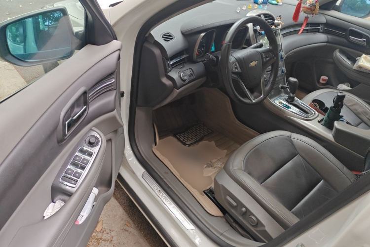 Used Chevrolet Malibu 2014 2.4L Automatic Luxury Edition Driver Seat