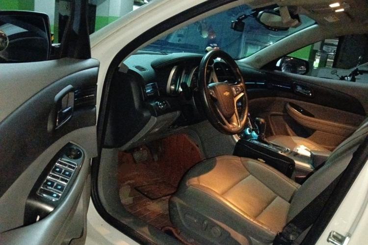 Used Chevrolet Malibu 2014 2.0L Automatic Luxury Edition Driver Seat