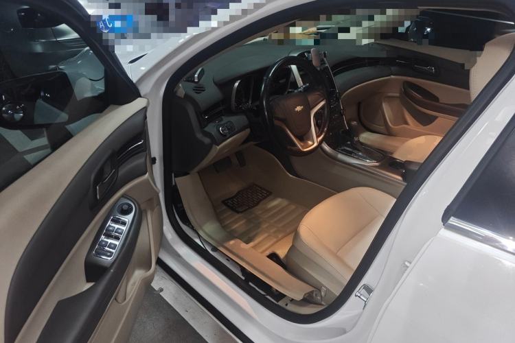 Used Chevrolet Malibu 2014 2.0L Automatic Comfort Edition Driver Seat