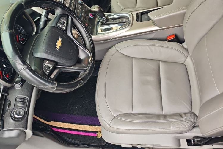Used Chevrolet Malibu 2014 2.0L Automatic Luxury Edition Driver Seat