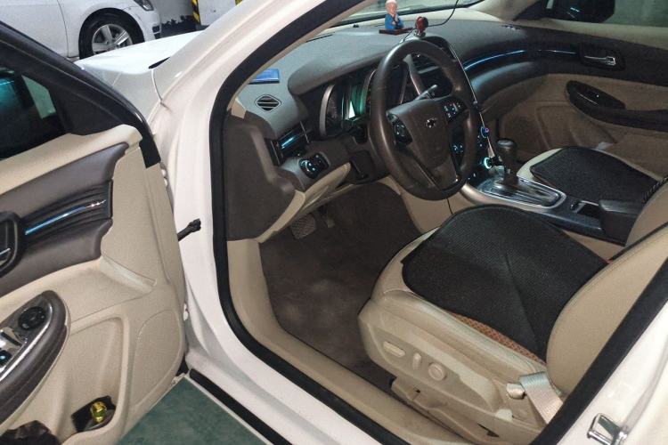Used Chevrolet Malibu 2014 2.0L Automatic Luxury Edition Driver Seat