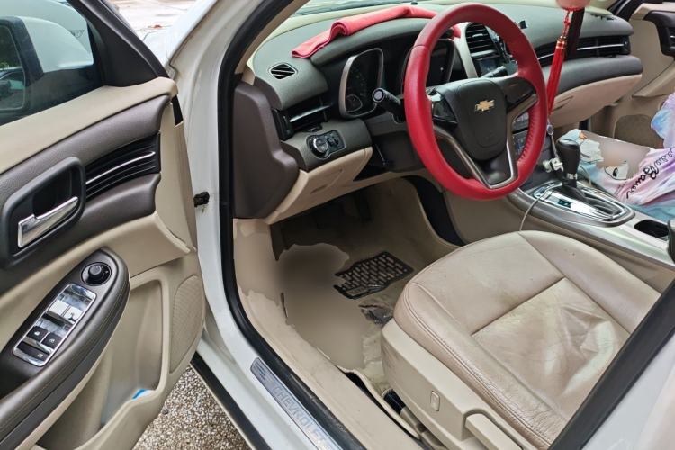 Used Chevrolet Malibu 2014 2.0L Automatic Comfort Edition Driver Seat