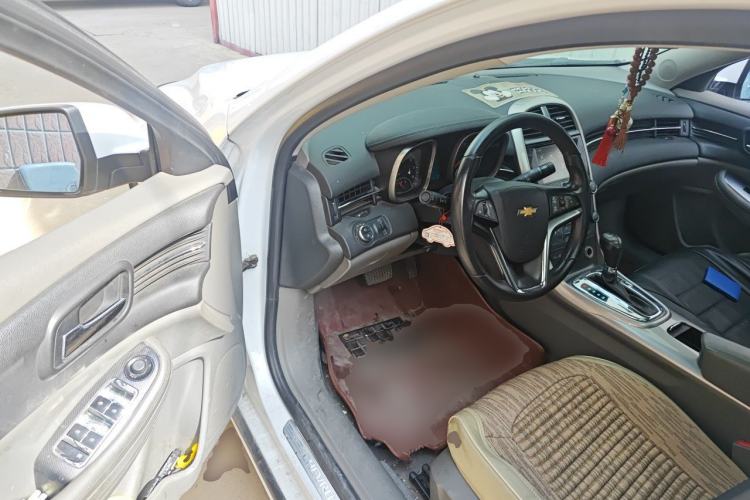 Used Chevrolet Malibu 2014 2.0L Automatic Luxury Edition Driver Seat