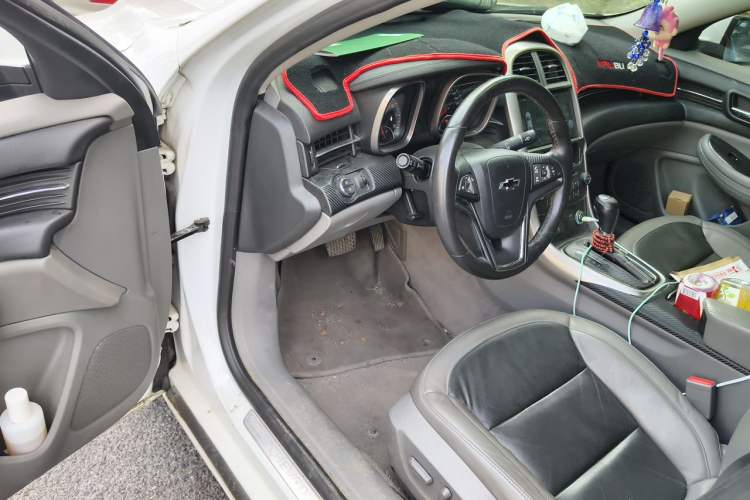 Used Chevrolet Malibu 2014 2.0L Automatic Luxury Edition Driver Seat