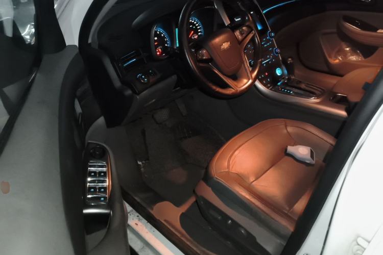 Used Chevrolet Malibu 2014 2.0L Automatic Luxury Edition Driver Seat