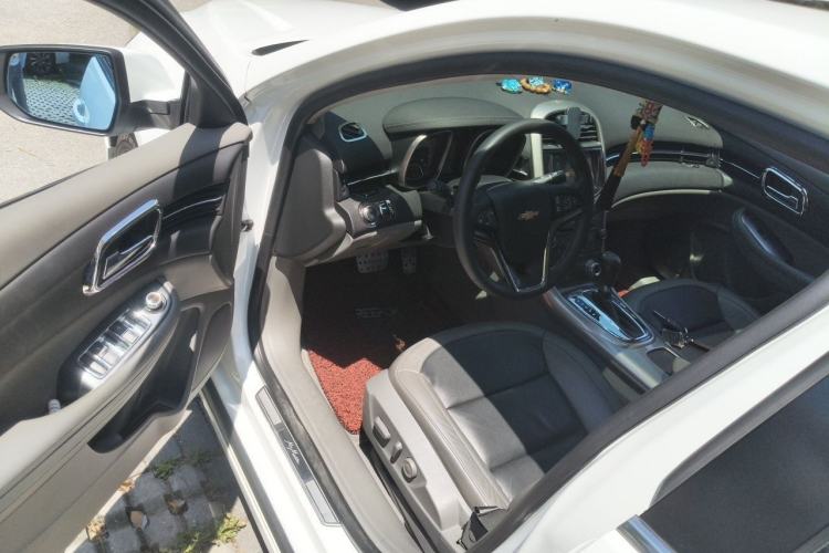 Used Chevrolet Malibu 2014 2.0L Automatic Luxury Edition Driver Seat