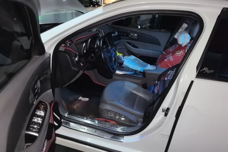 Used Chevrolet Malibu 2014 2.0L Automatic Luxury Edition Driver Seat