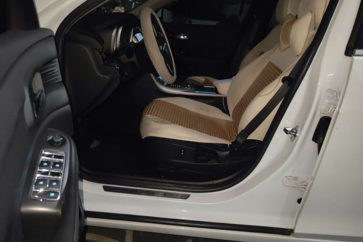 Used Chevrolet Malibu 2014 1.6T Automatic Comfort Edition Driver Seat