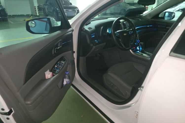 Used Chevrolet Malibu 2014 2.0L Automatic Luxury Edition Driver Seat