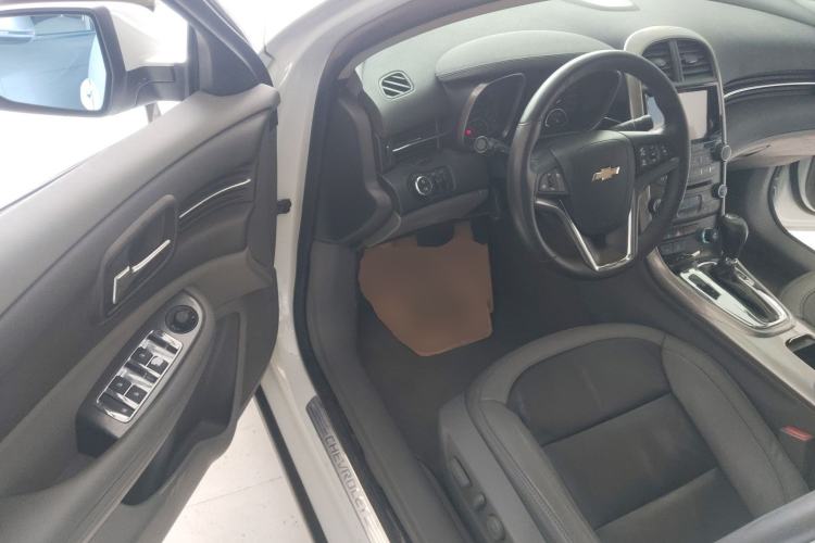 Used Chevrolet Malibu 2014 2.4L Automatic Luxury Edition Driver Seat