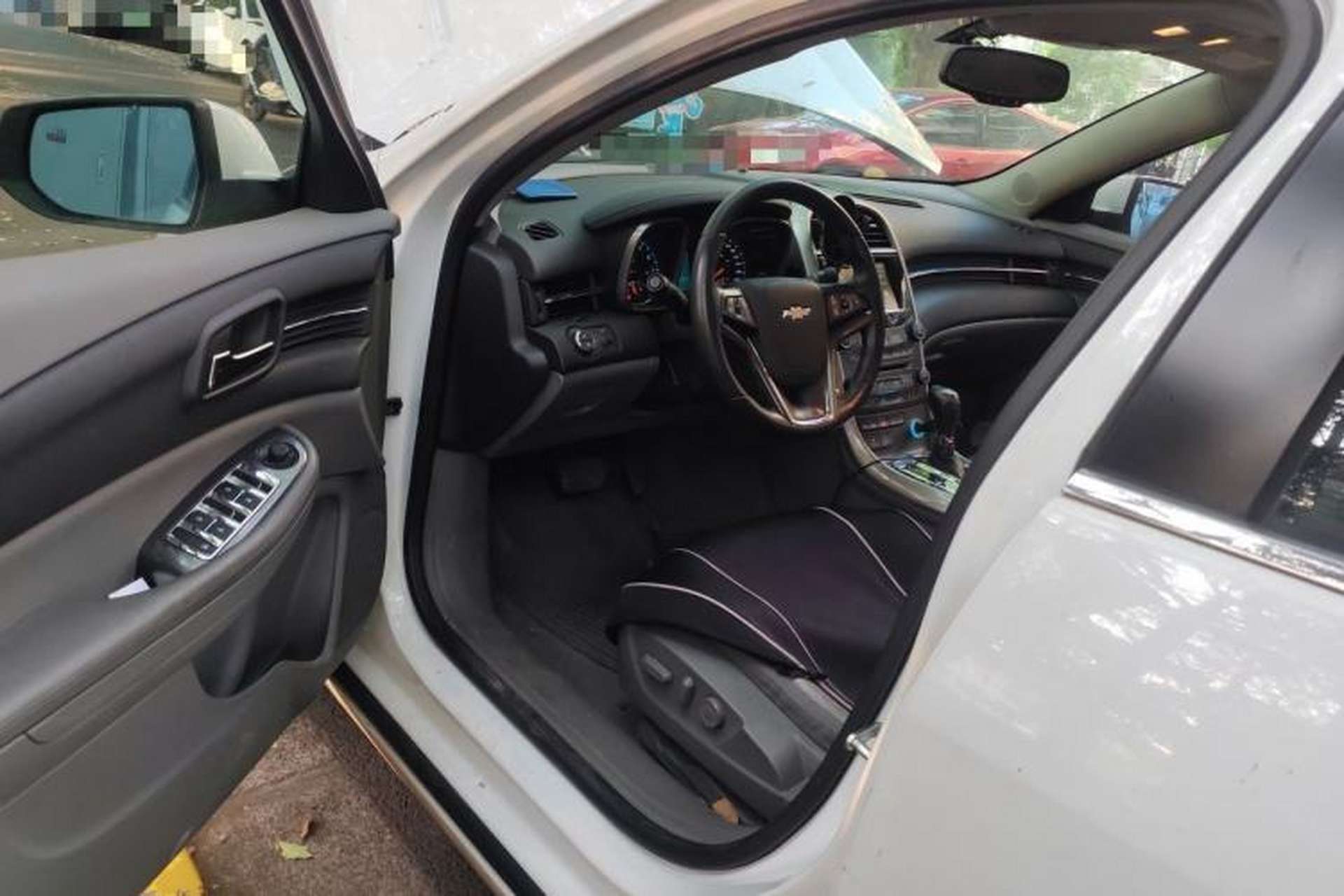 Used Chevrolet Malibu 2014 2.0L Automatic Luxury Edition Driver Seat