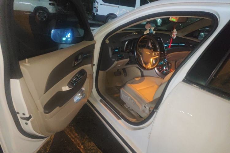 Used Chevrolet Malibu 2014 2.0L Automatic Luxury Edition Driver Seat