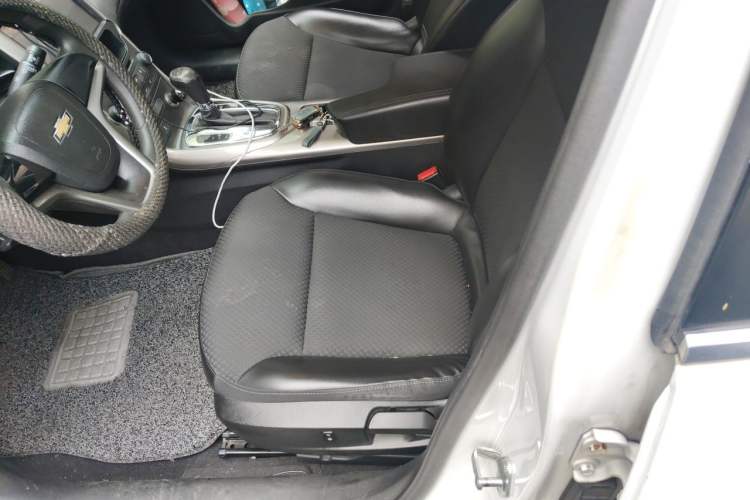 Used Chevrolet Malibu 2014 1.6T Automatic Comfort Edition Driver Seat