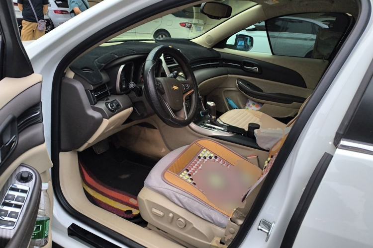 Used Chevrolet Malibu 2014 2.0L Automatic Luxury Edition Driver Seat