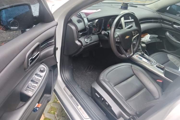 Used Chevrolet Malibu 2014 2.4L Automatic Flagship Edition Driver Seat