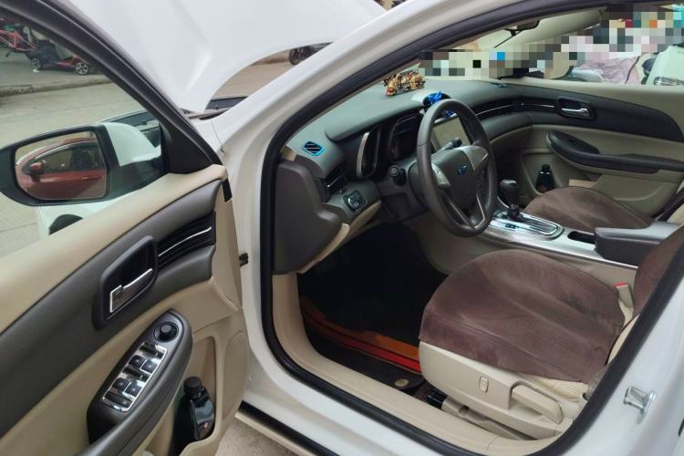 Used Chevrolet Malibu 2014 2.0L Automatic Comfort Edition Driver Seat