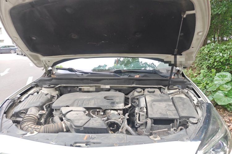 Used Chevrolet Malibu 2014 2.4L Automatic Luxury Edition Engine Bay