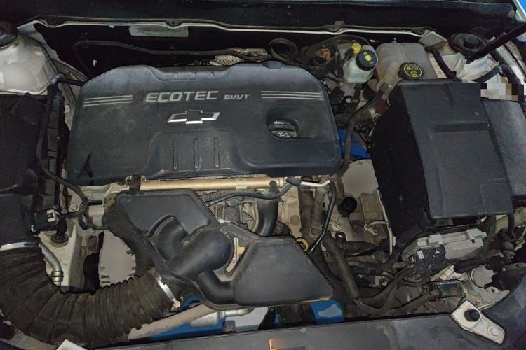 Used Chevrolet Malibu 2014 2.0L Automatic Comfort Edition Engine Bay