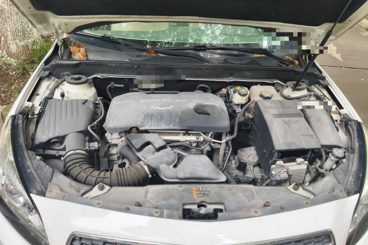 Used Chevrolet Malibu 2014 2.0L Automatic Comfort Edition Engine Bay